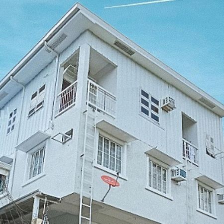 Reddoorz At David'S Travellers Inn Cavite General Trias  Екстериор снимка